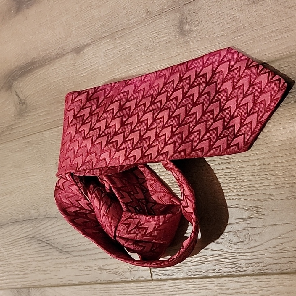 MICHAEL Michael Kors Pink Tie